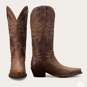 Tecovas - The Annie - Cafe